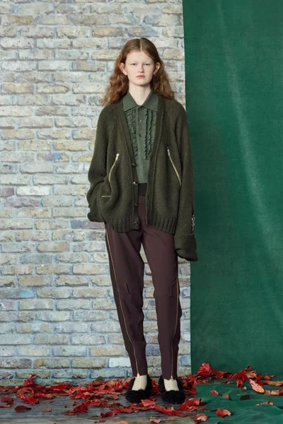 Look 15